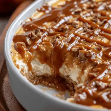 Easy caramel apple cheesecake dip recipe