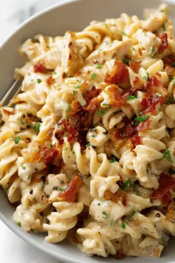 Chicken Bacon Ranch Pasta