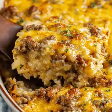 Cheesy Ground Beef and Rice Casserole