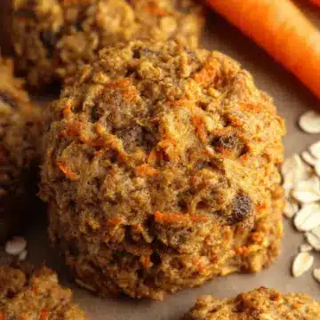 Healthy Carrot Cake Oatmeal Cookies