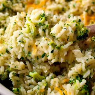 Cheesy Broccoli Rice