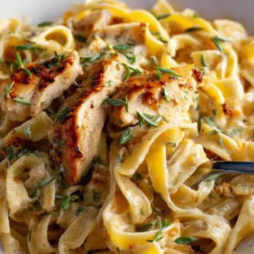 The Best Creamy Chicken Pasta Recipe